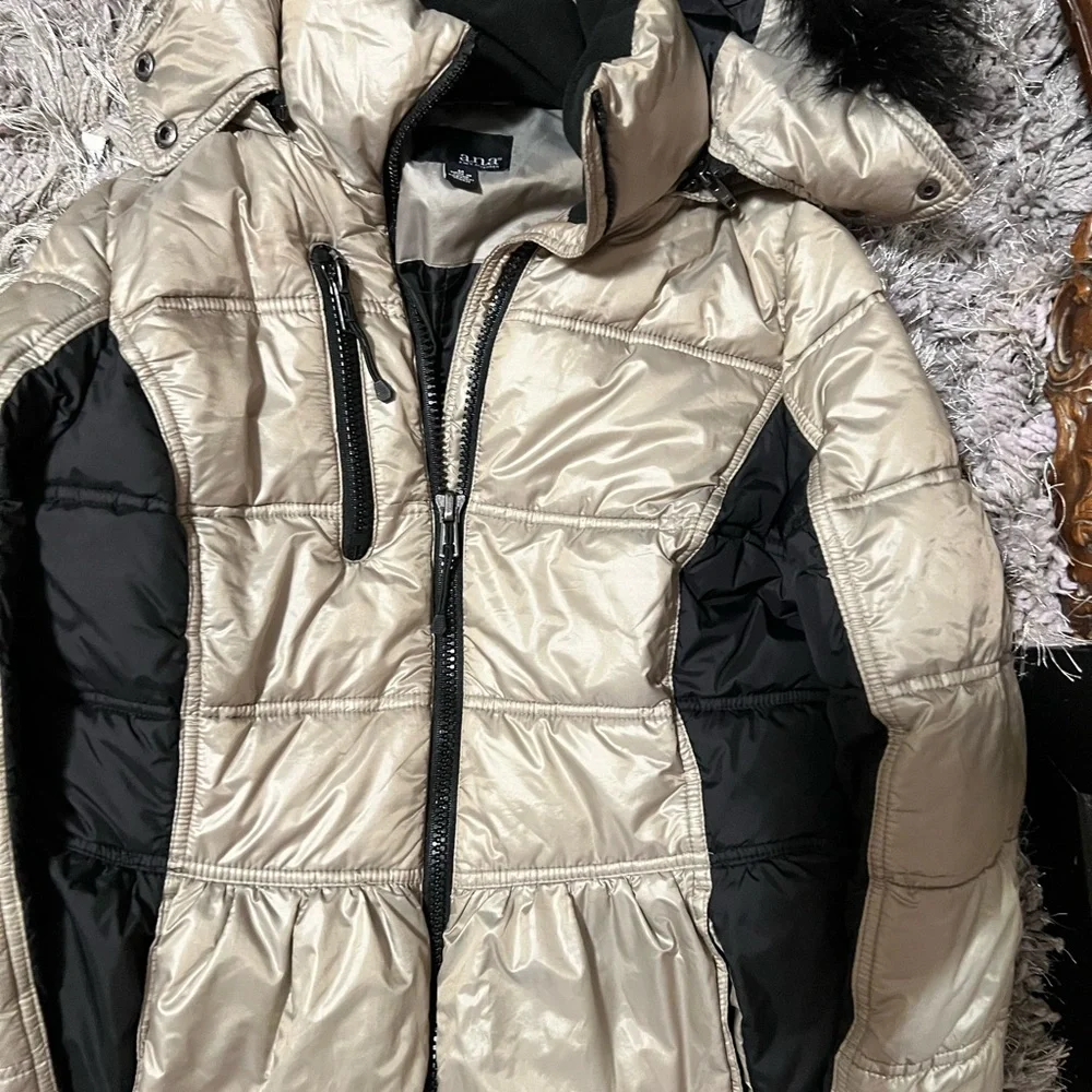 a.n.a Metallic Beige and Black Puffer Jacket - Picture 7 of 10